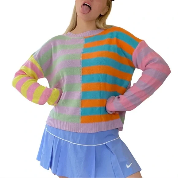 COLORFUL STRIPED SWEATER - Picture 2 of 4